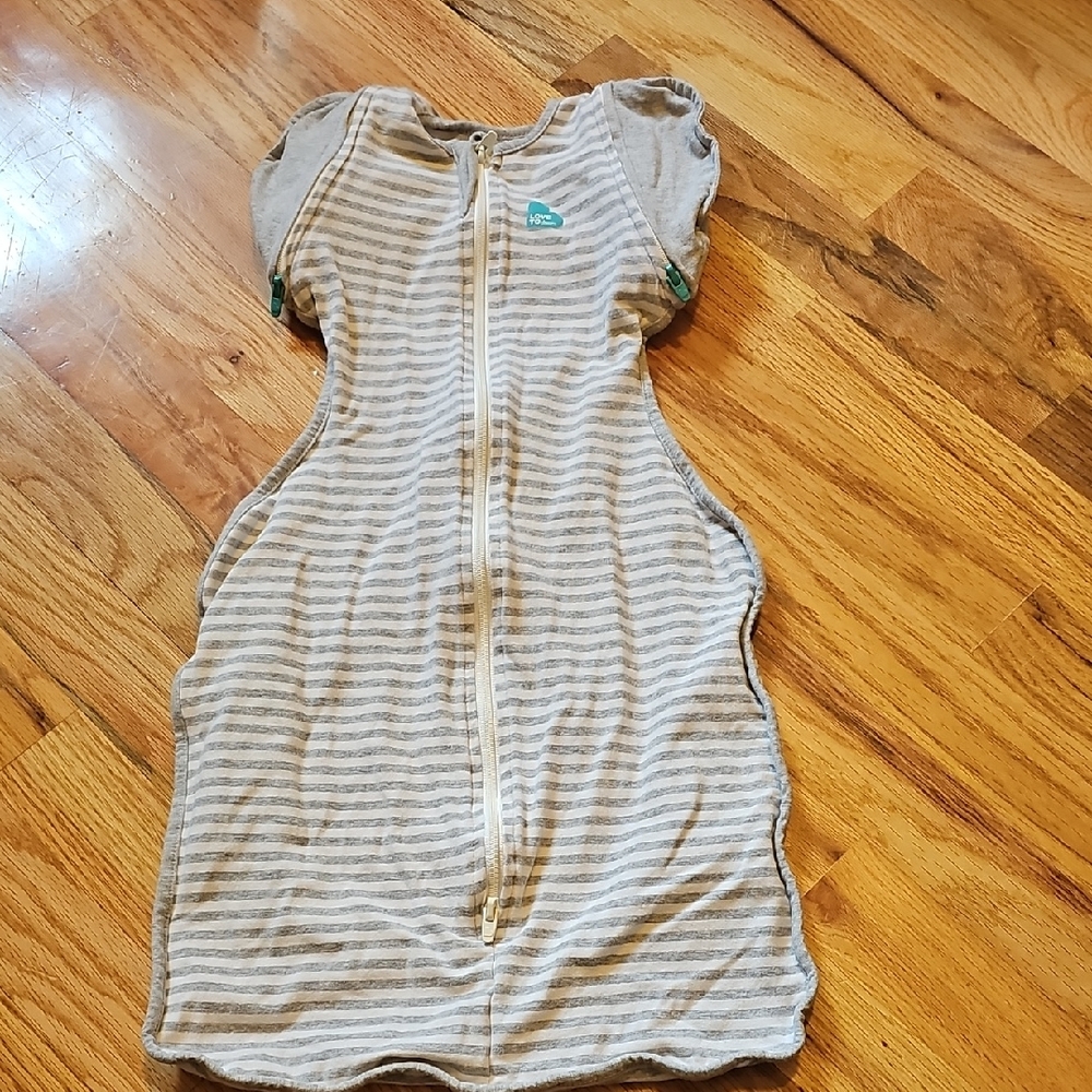 Love to Dream Gray and White Swaddle Up Transition Bag